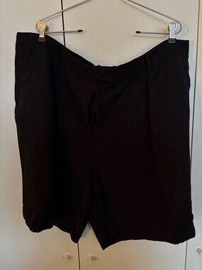 ASOS Curve Black Women's Bermuda Shorts